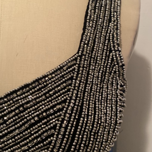 Night beautiful dress - Picture 4 of 9